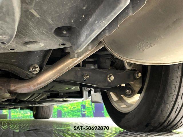 Toyota CROWN SEDAN 2014-11 8365318-19