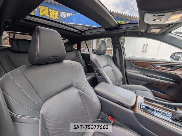 Toyota CROWN SEDAN 2024-05 8365286-14