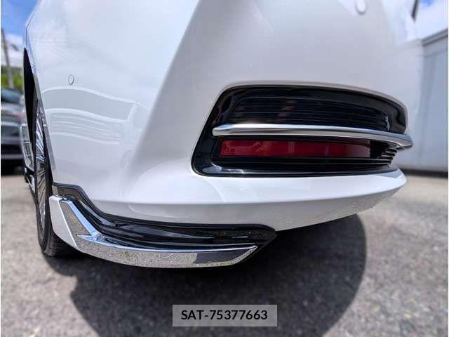 Toyota CROWN SEDAN 2024-05 8365286-7