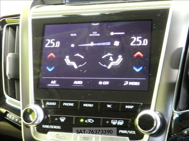 Toyota CROWN SEDAN 2019-03 8365309-11