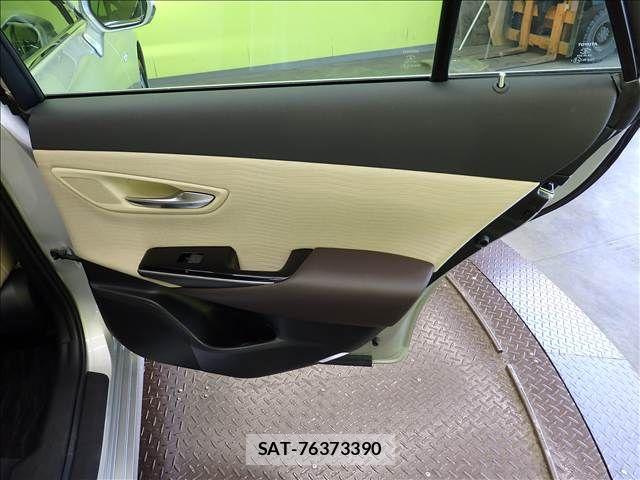 Toyota CROWN SEDAN 2019-03 8365309-26