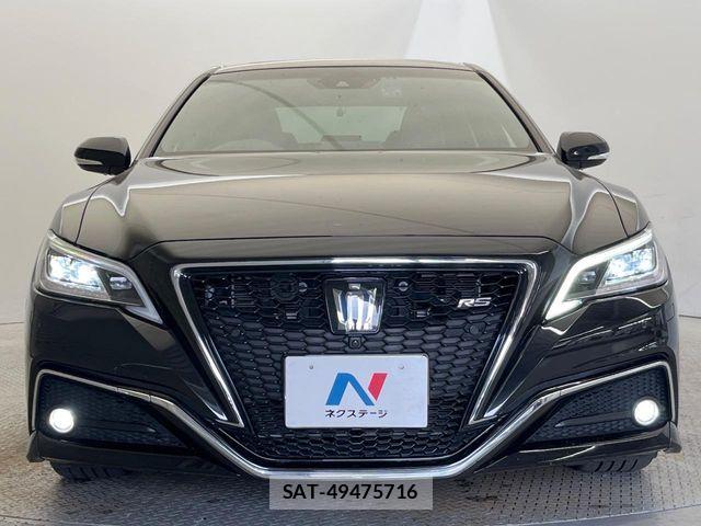 Toyota CROWN SEDAN 2020-01 8365302-13