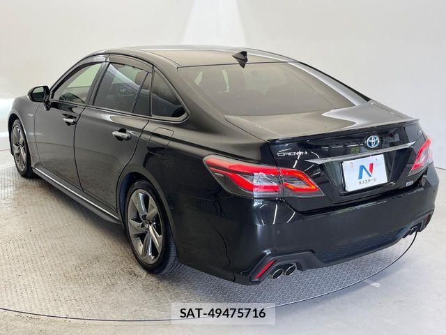 Toyota CROWN SEDAN 2020-01 8365302-16