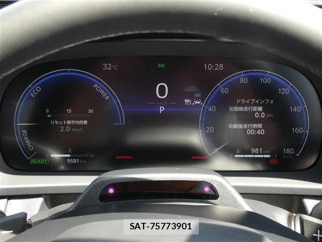 Toyota CROWN SEDAN 2024-06 8365290-14