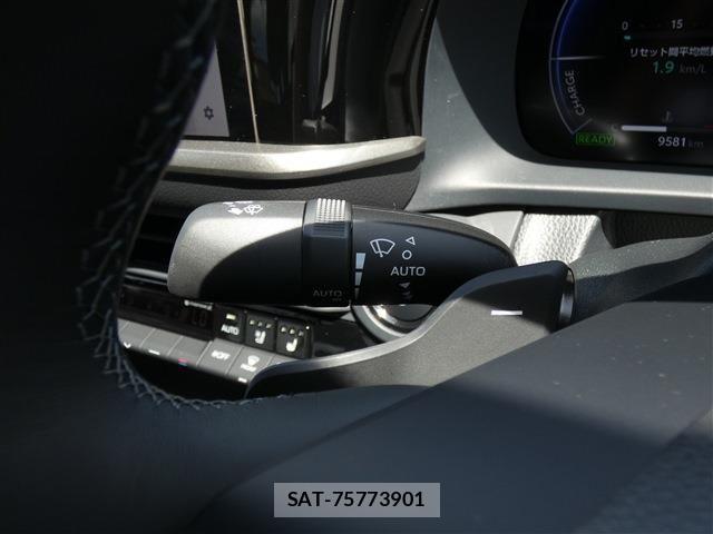 Toyota CROWN SEDAN 2024-06 8365290-16