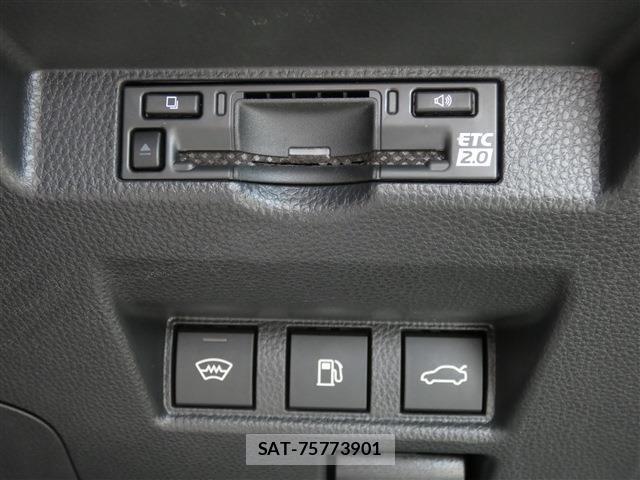 Toyota CROWN SEDAN 2024-06 8365290-20