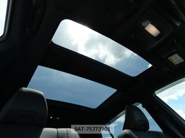 Toyota CROWN SEDAN 2024-06 8365290-2