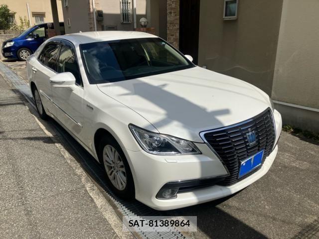 Toyota CROWN SEDAN 2013-06 8365320-0