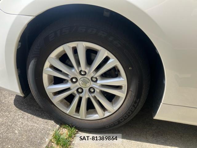 Toyota CROWN SEDAN 2013-06 8365320-8