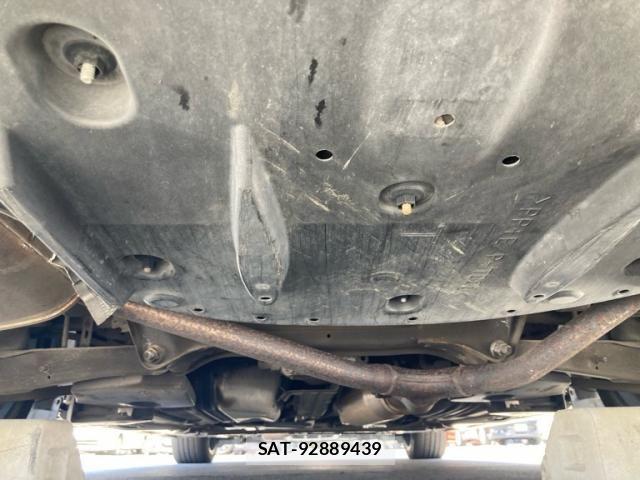 Toyota CROWN SEDAN 2013-08 8365321-11