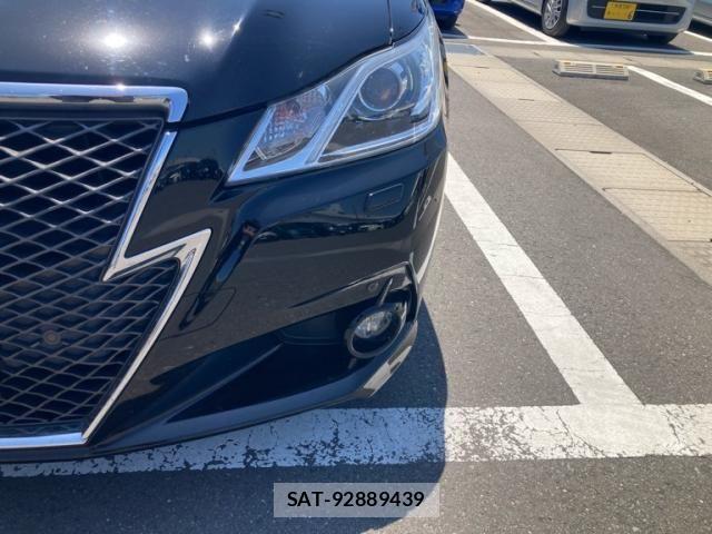 Toyota CROWN SEDAN 2013-08 8365321-4