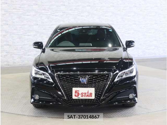 Toyota CROWN SEDAN 2019-05 8365314-11