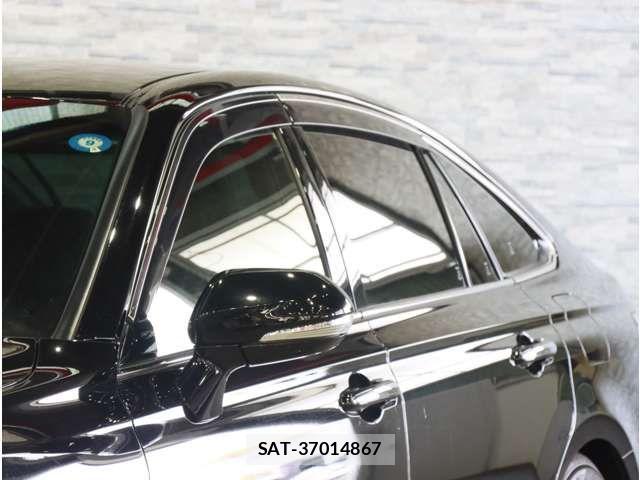 Toyota CROWN SEDAN 2019-05 8365314-17