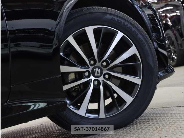 Toyota CROWN SEDAN 2019-05 8365314-19