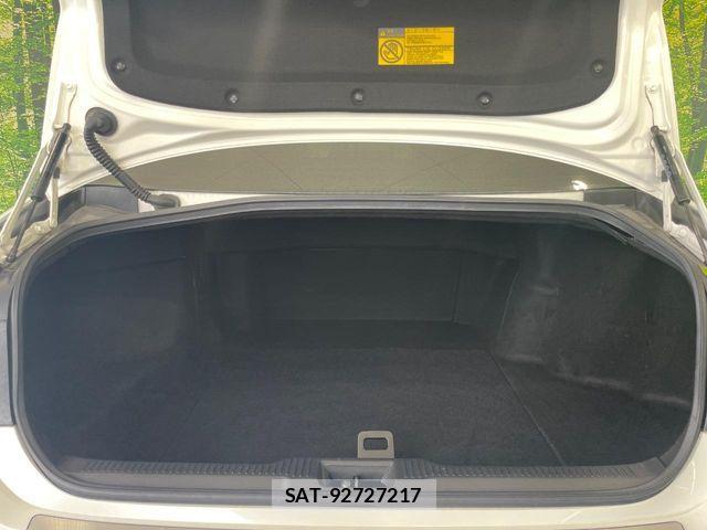 Toyota CROWN SEDAN 2018-10 8365299-9