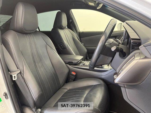 Toyota CROWN SEDAN 2021-10 8365301-9