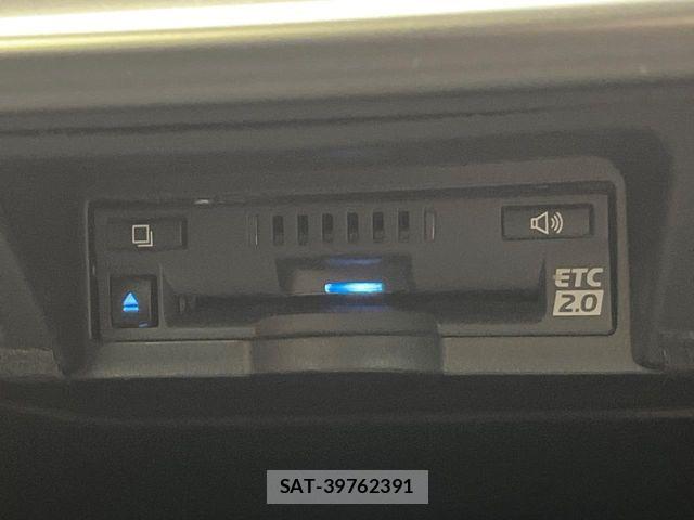 Toyota CROWN SEDAN 2021-10 8365301-8