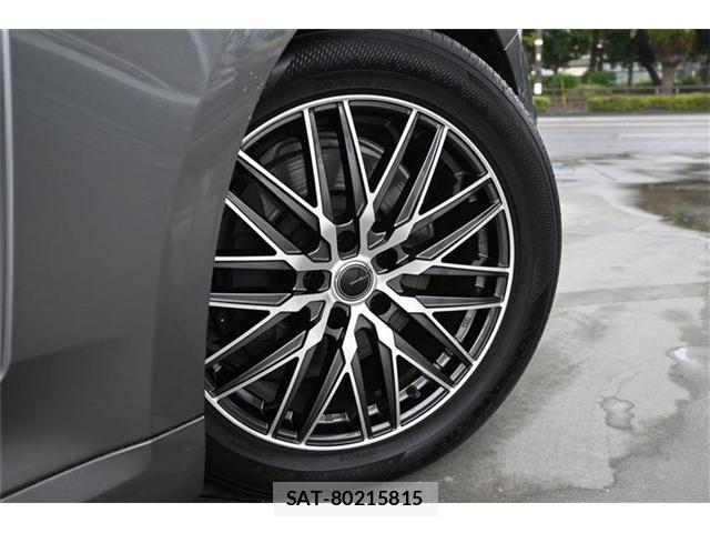 Toyota CROWN SEDAN 2024-04 8365289-18
