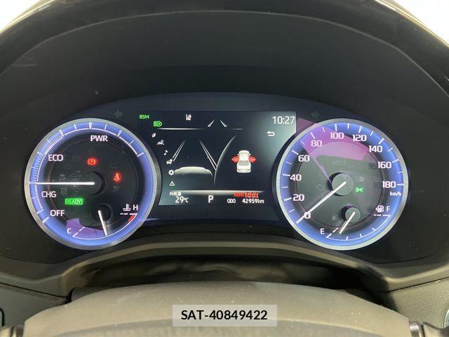 Toyota CROWN SEDAN 2021-05 8365298-15