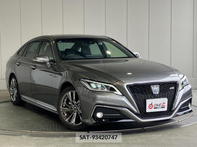 Toyota CROWN SEDAN 2022-04 8365292-0