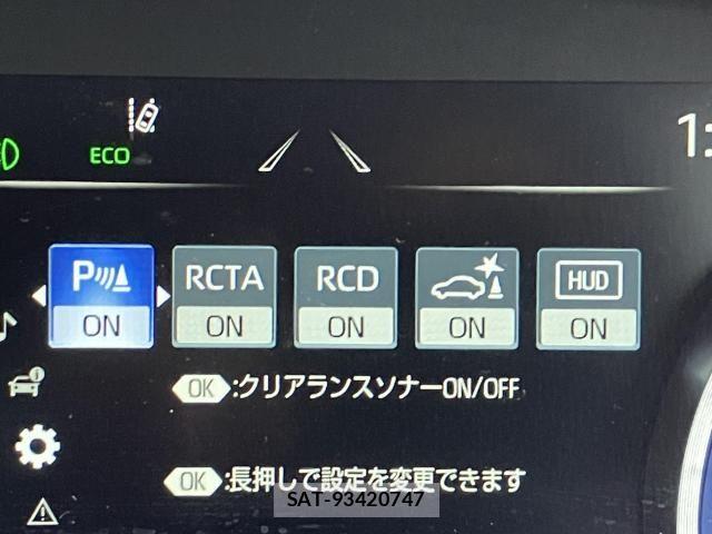 Toyota CROWN SEDAN 2022-04 8365292-13