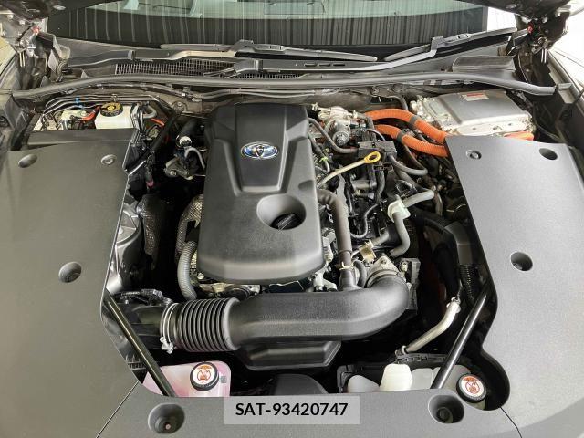 Toyota CROWN SEDAN 2022-04 8365292-22