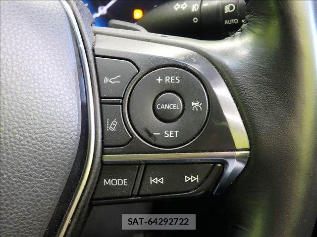 Toyota CROWN SEDAN 2021-07 8365294-18