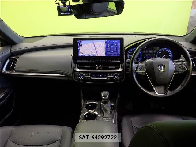 Toyota CROWN SEDAN 2021-07 8365294-2