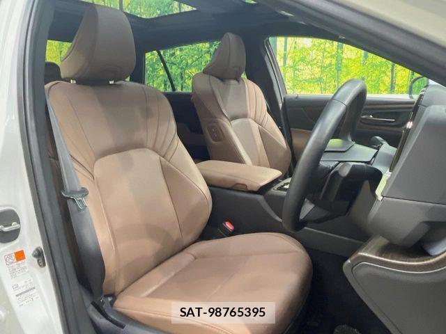 Toyota CROWN SEDAN 2024-09 8365285-10