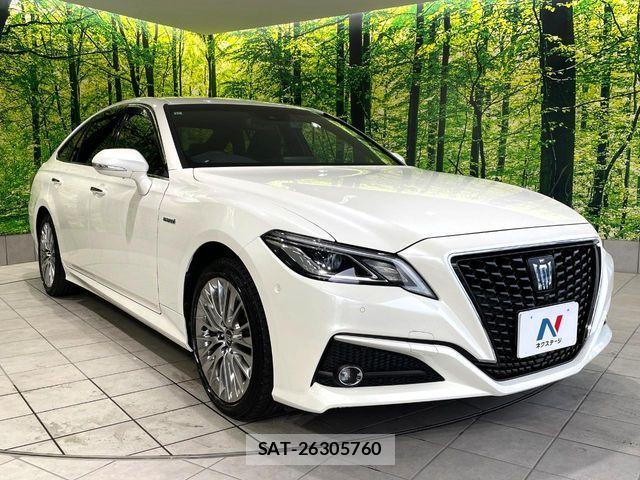 Toyota CROWN SEDAN 2019-11 8365308-15