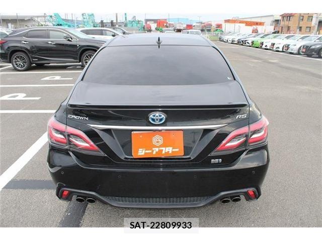 Toyota CROWN SEDAN 2018-07 8365311-11