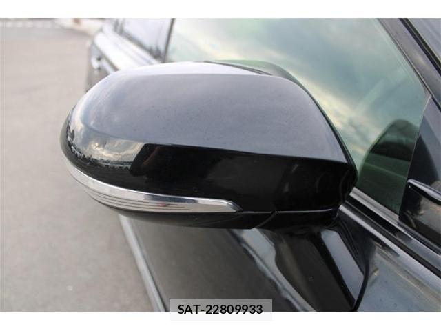 Toyota CROWN SEDAN 2018-07 8365311-18