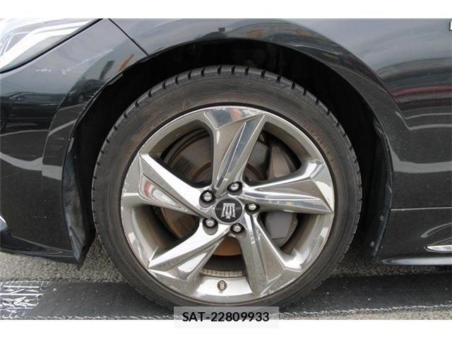 Toyota CROWN SEDAN 2018-07 8365311-20