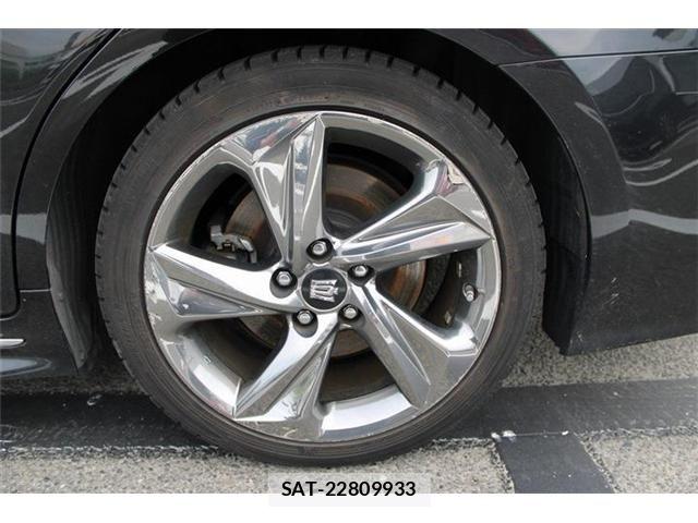 Toyota CROWN SEDAN 2018-07 8365311-21