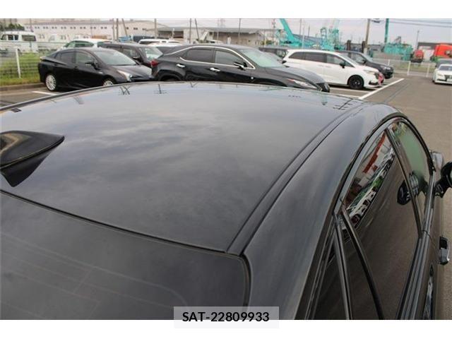 Toyota CROWN SEDAN 2018-07 8365311-28