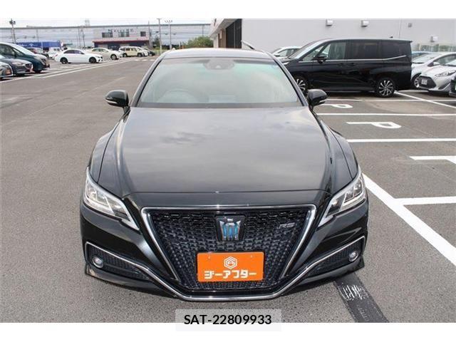 Toyota CROWN SEDAN 2018-07 8365311-7