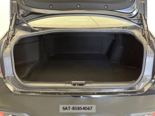 Toyota CROWN SEDAN 2019-04 8365297-15
