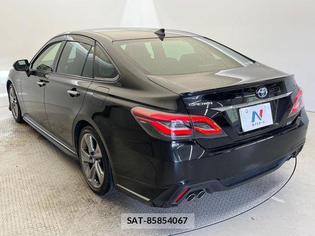 Toyota CROWN SEDAN 2019-04 8365297-17