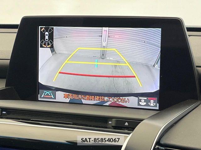 Toyota CROWN SEDAN 2019-04 8365297-8