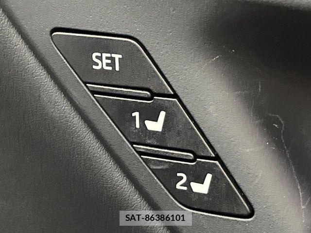 Toyota CROWN SEDAN 2021-01 8365293-11