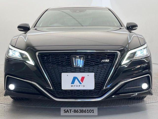 Toyota CROWN SEDAN 2021-01 8365293-14