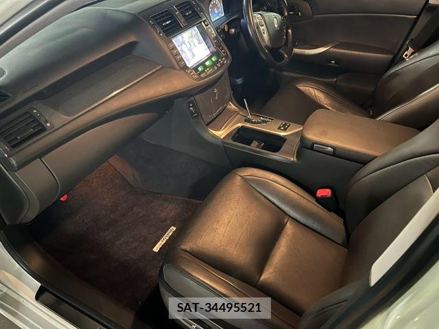 Toyota CROWN SEDAN 2012-03 8365319-11