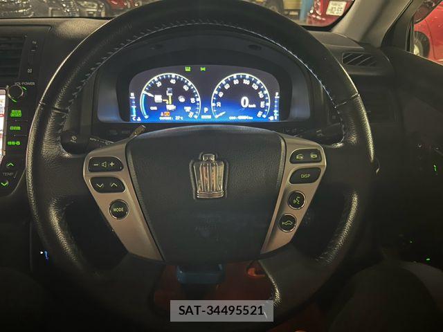 Toyota CROWN SEDAN 2012-03 8365319-13