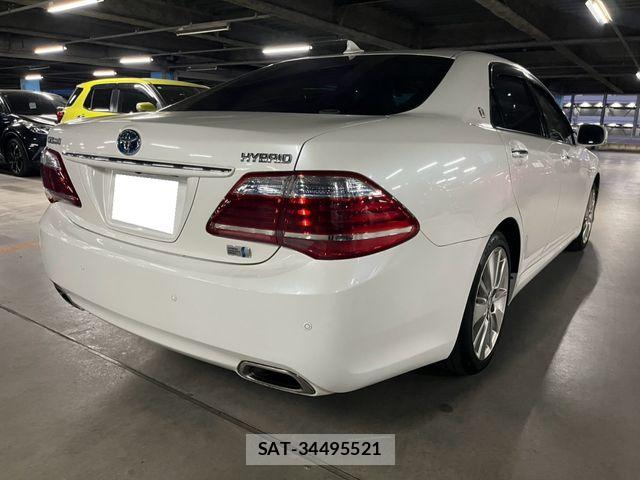 Toyota CROWN SEDAN 2012-03 8365319-4