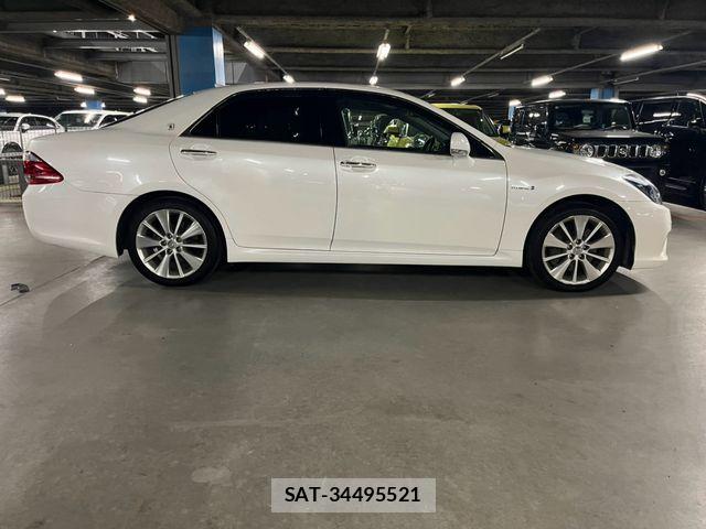 Toyota CROWN SEDAN 2012-03 8365319-8