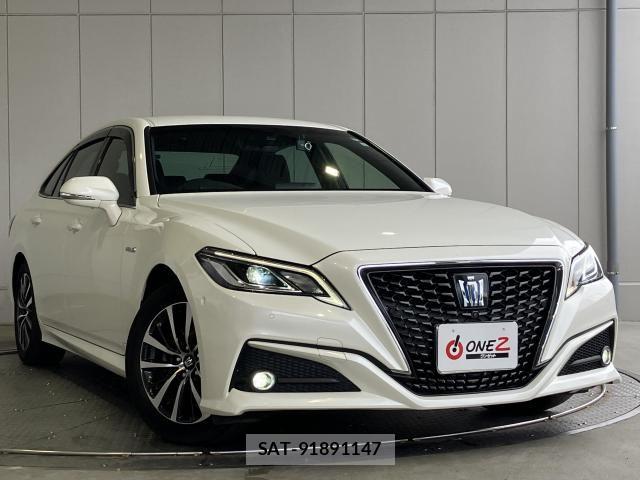 Toyota CROWN SEDAN 2019-11 8371550-25
