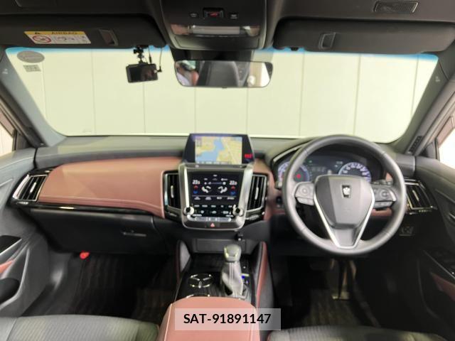 Toyota CROWN SEDAN 2019-11 8371550-5