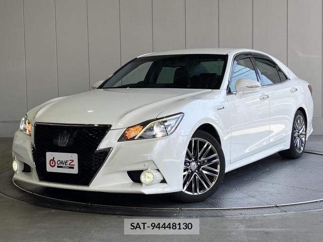 Toyota CROWN SEDAN 2015-09 8371551-25