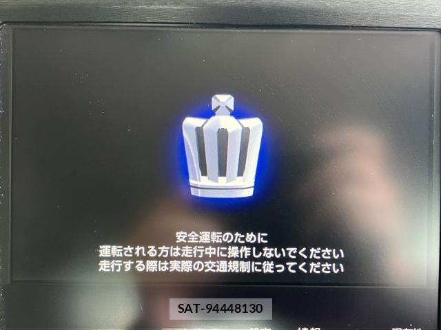 Toyota CROWN SEDAN 2015-09 8371551-6