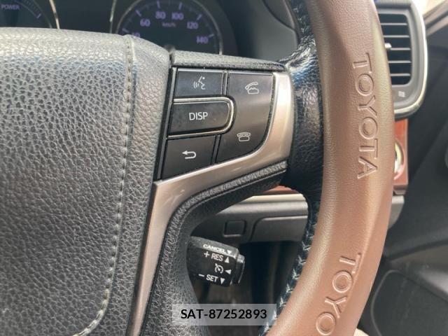 Toyota CROWN SEDAN 2014-05 8371553-17